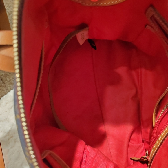 Dooney and Bourke Bag - Picture 7 of 14